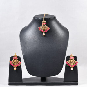 Regal Chandbali Pearl Set