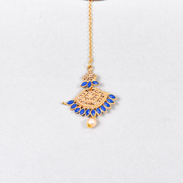 Regal Chandbali Pearl Set - Image 4