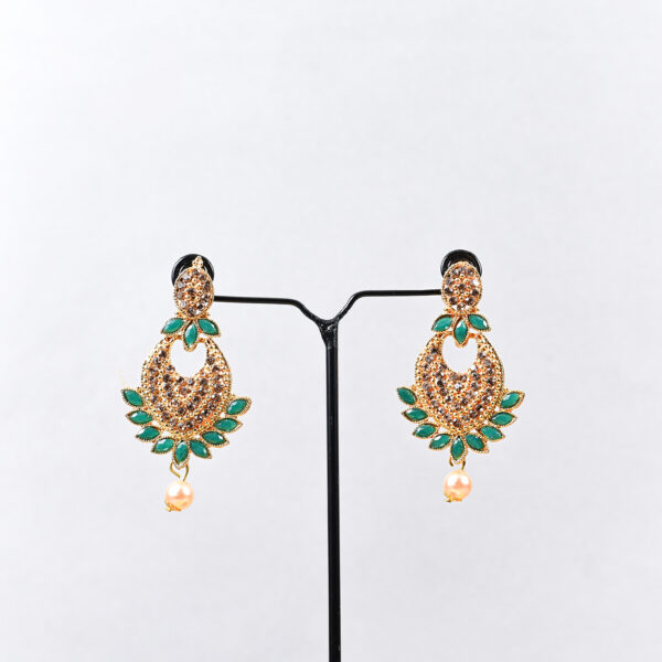Emerald Grace Drop Set – Peacock Inspired Design - Image 17