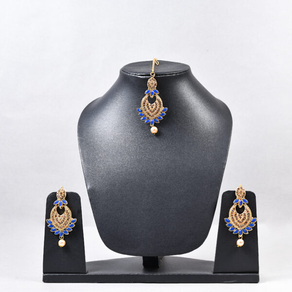 Emerald Grace Drop Set – Peacock Inspired Design - Image 10