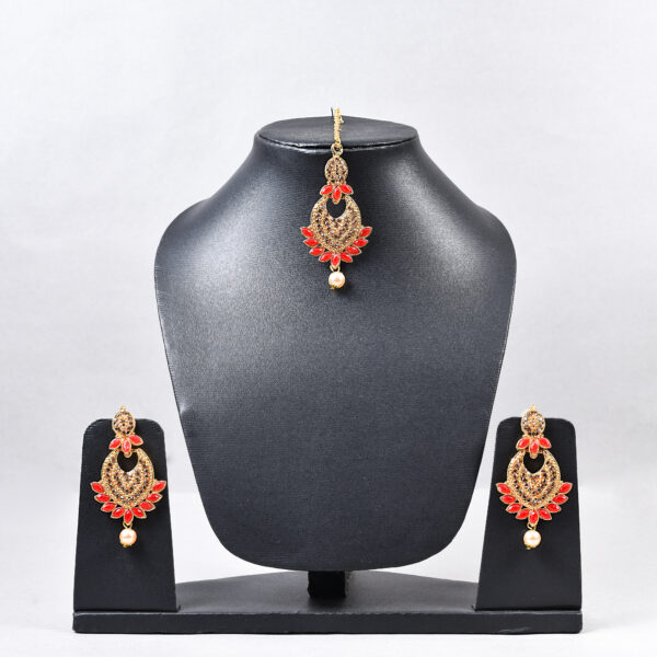 Emerald Grace Drop Set – Peacock Inspired Design - Image 7