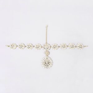 Floral Circle Kundan Mathapatti with Large Tikka – Golden Finish